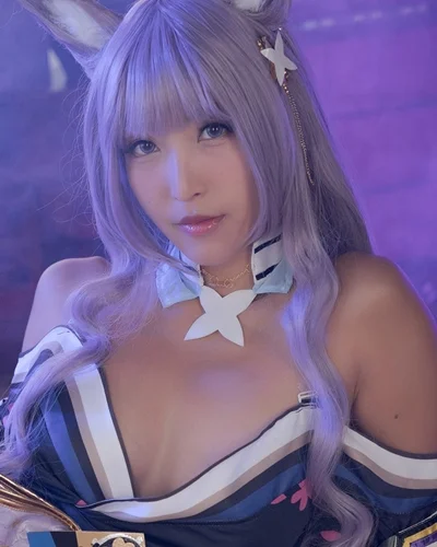 Actor Emiri Momota