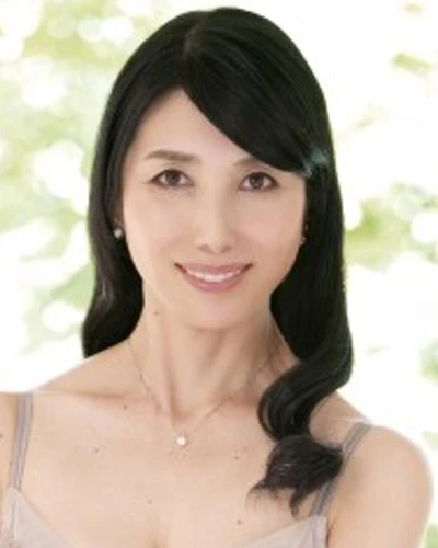 Tsurukawa Makiko