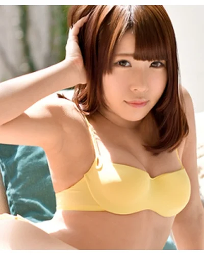 Yui Makina